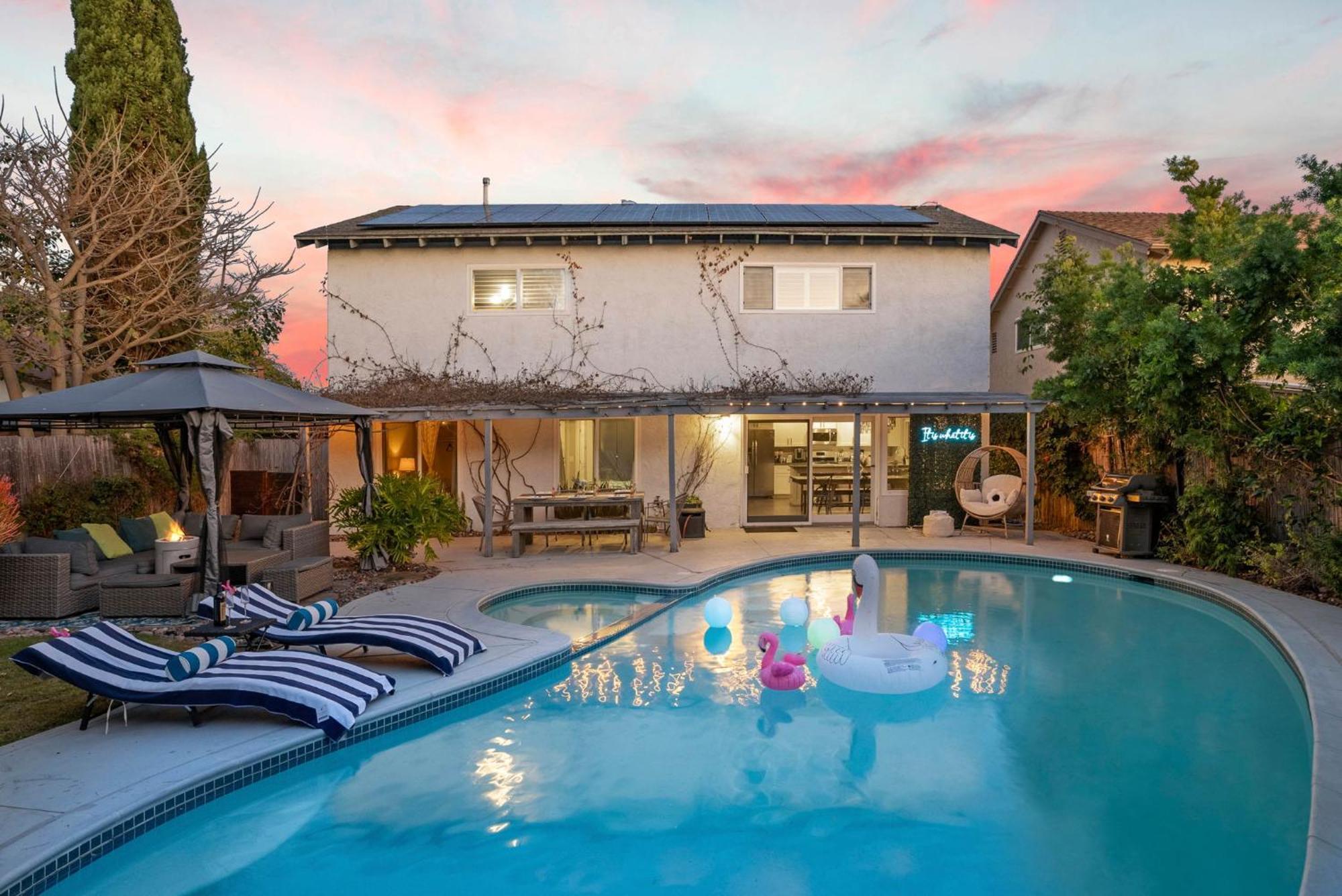 Traveler'S Dream Sd Pool Home Game Room 圣地亚哥 外观 照片