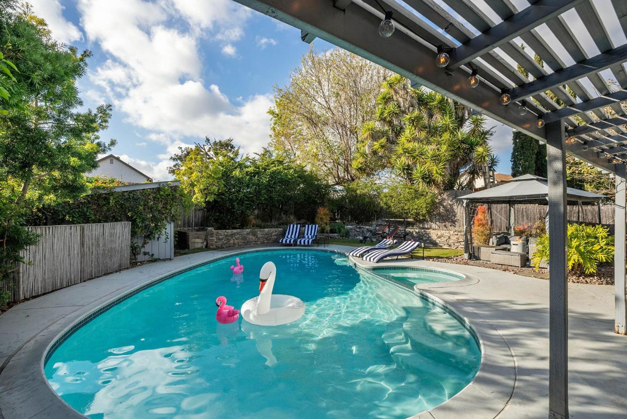 Traveler'S Dream Sd Pool Home Game Room 圣地亚哥 外观 照片